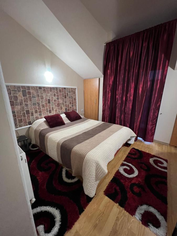 Pensiunea Uno 3*